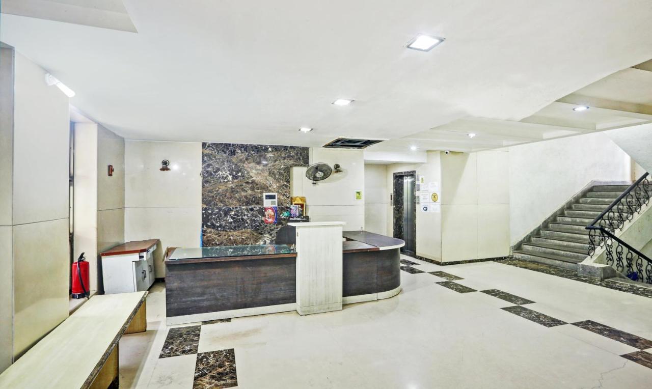 Treebo Trend Bandra Apartments Мумбаи Экстерьер фото