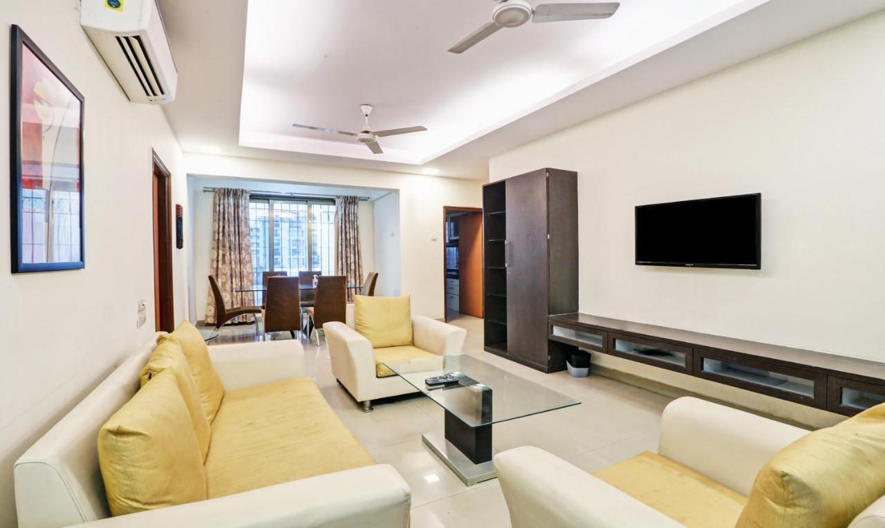 Treebo Trend Bandra Apartments Мумбаи Экстерьер фото